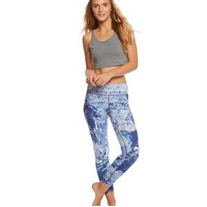 PrAna Roxanne Printed Leggings Indigo Garden Blue Tribal Floral Women’s Medium
